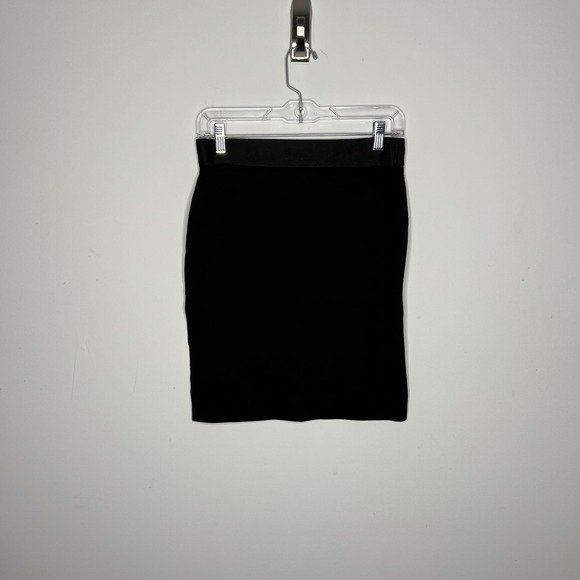 Everlane Dresses & Skirts - Everlane Skirt Womens Small Black Knit Pencil Pull On Stretch Knee Length
